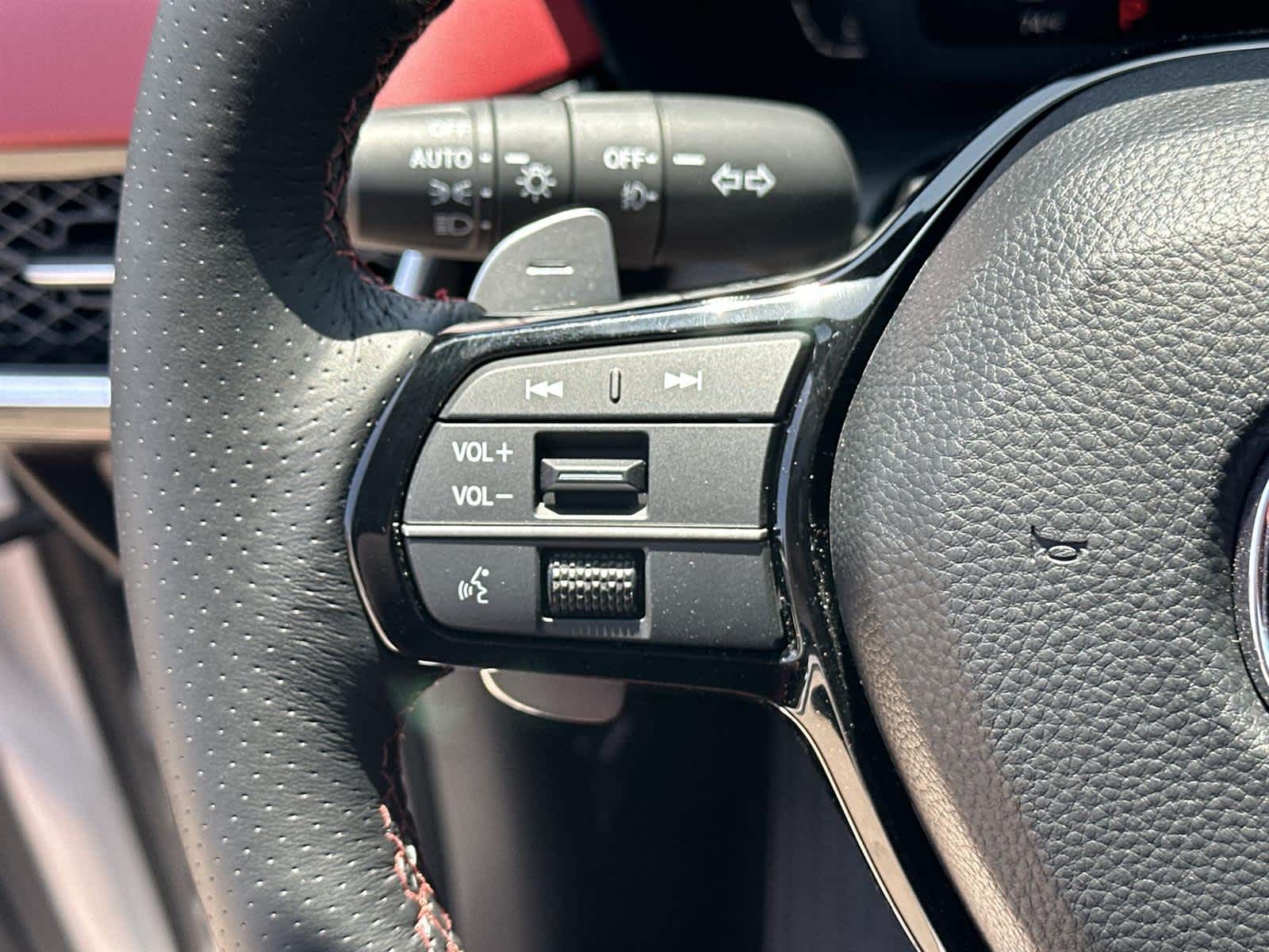 Thumbnail: 2025 Acura ADX - 22