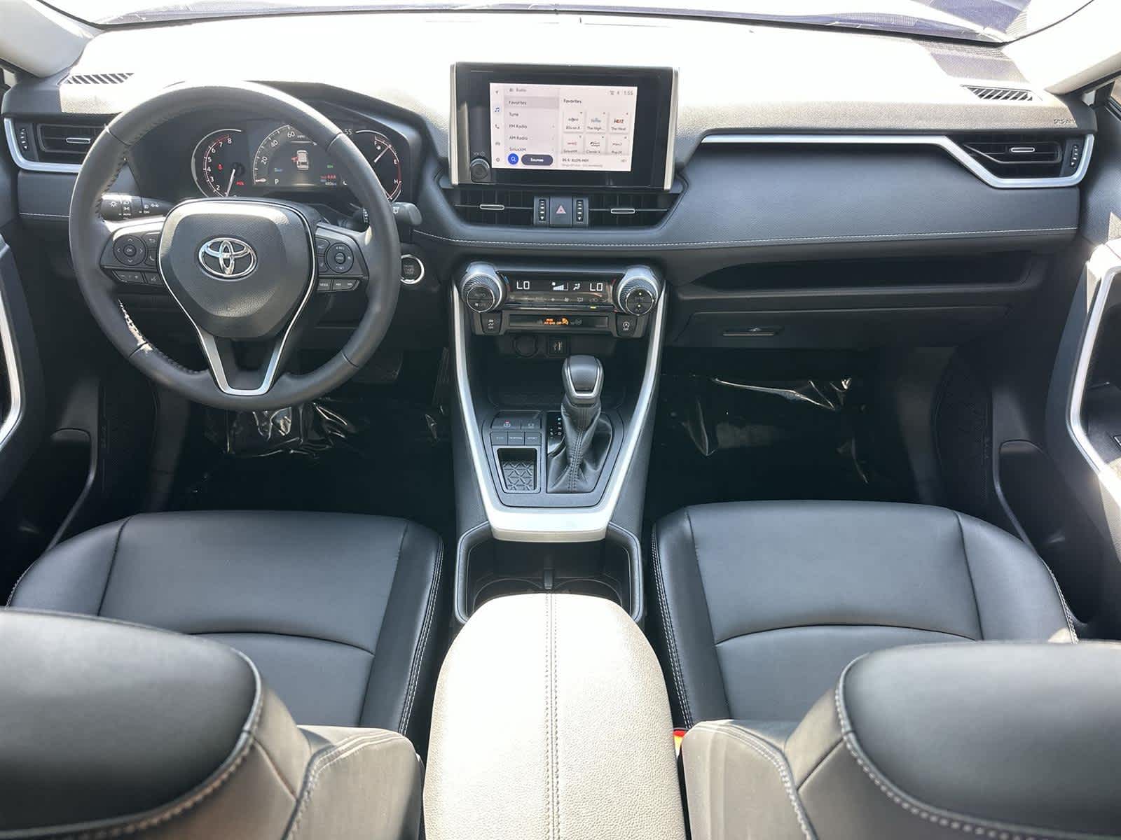 Thumbnail: 2025 Toyota RAV4 - 10