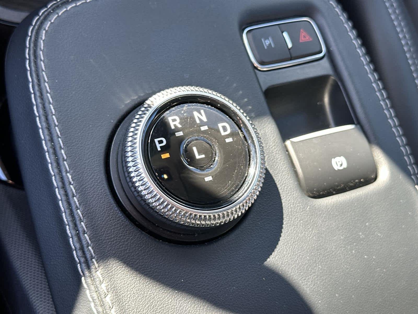 Thumbnail: 2022 Ford Mustang Mach-E - 18