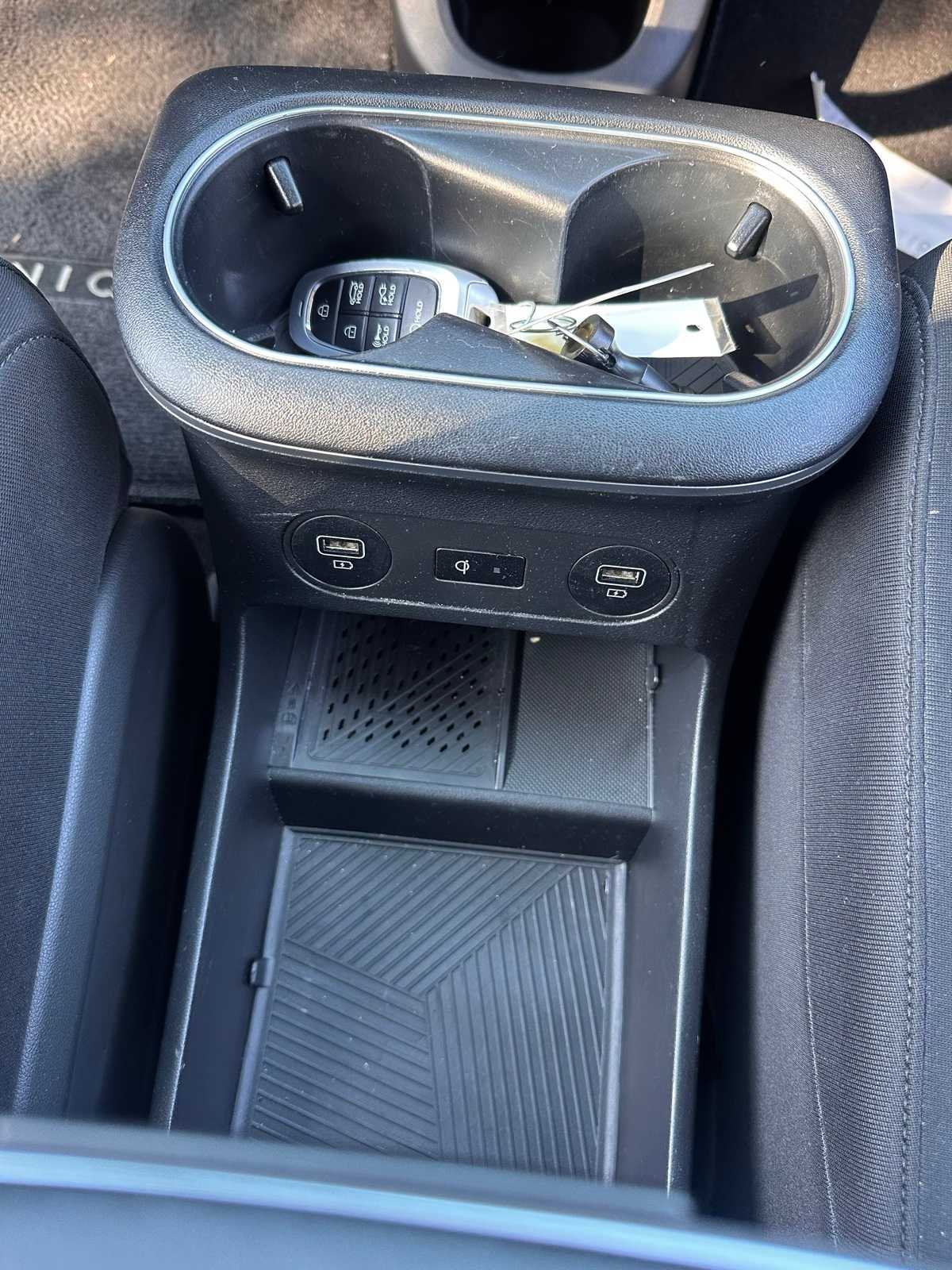 Thumbnail: 2024 Hyundai Ioniq 5 - 16