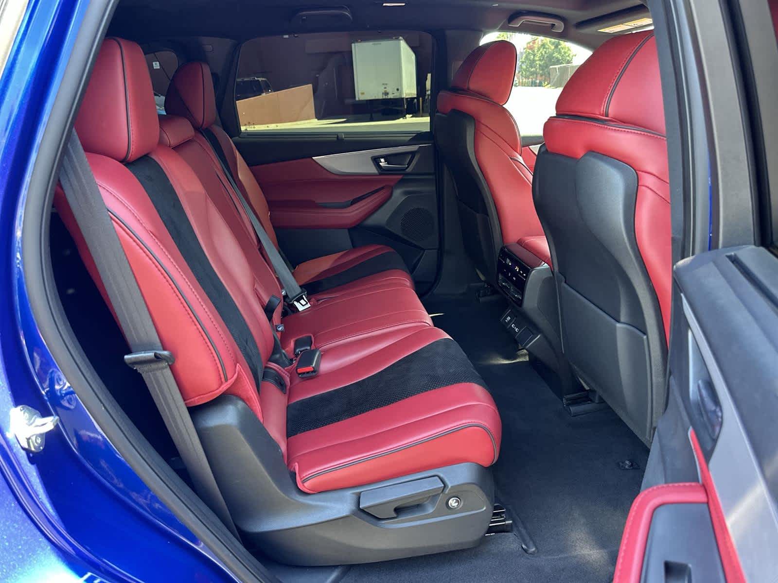 Thumbnail: 2024 Acura MDX - 13