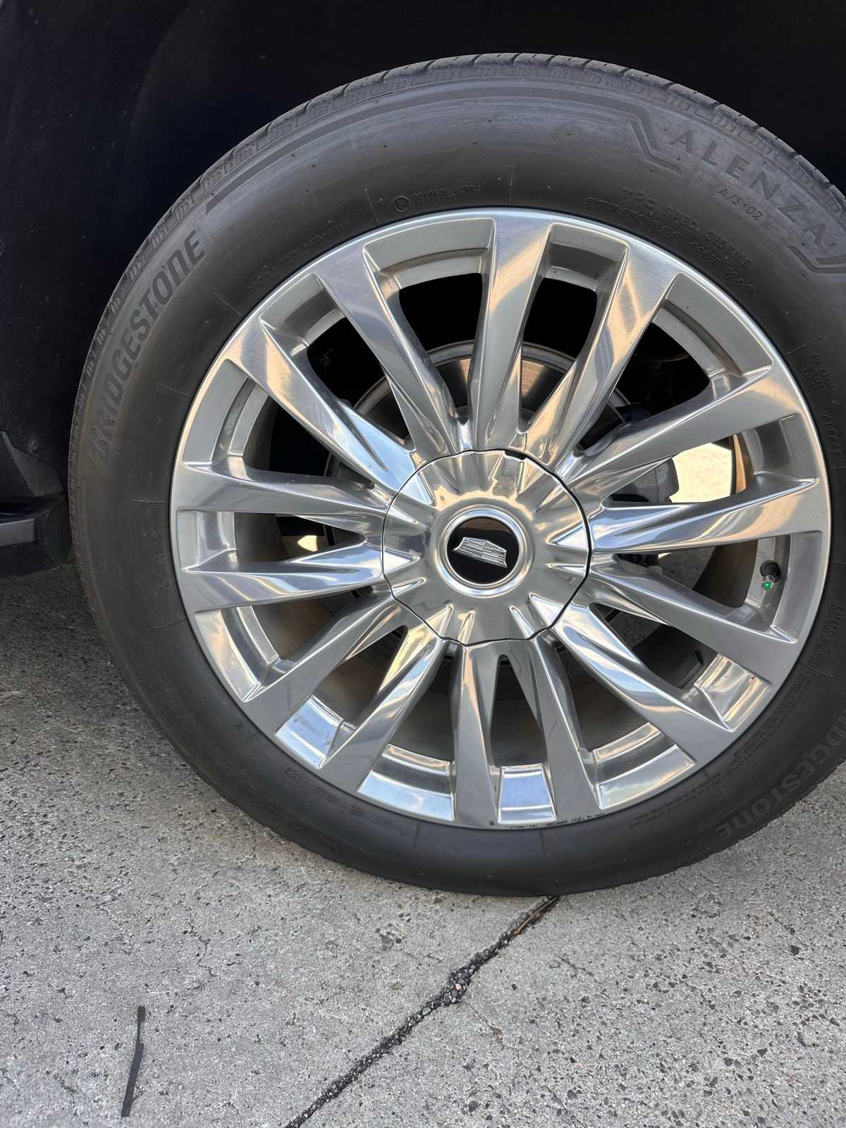 Thumbnail: 2023 Cadillac Escalade - 10