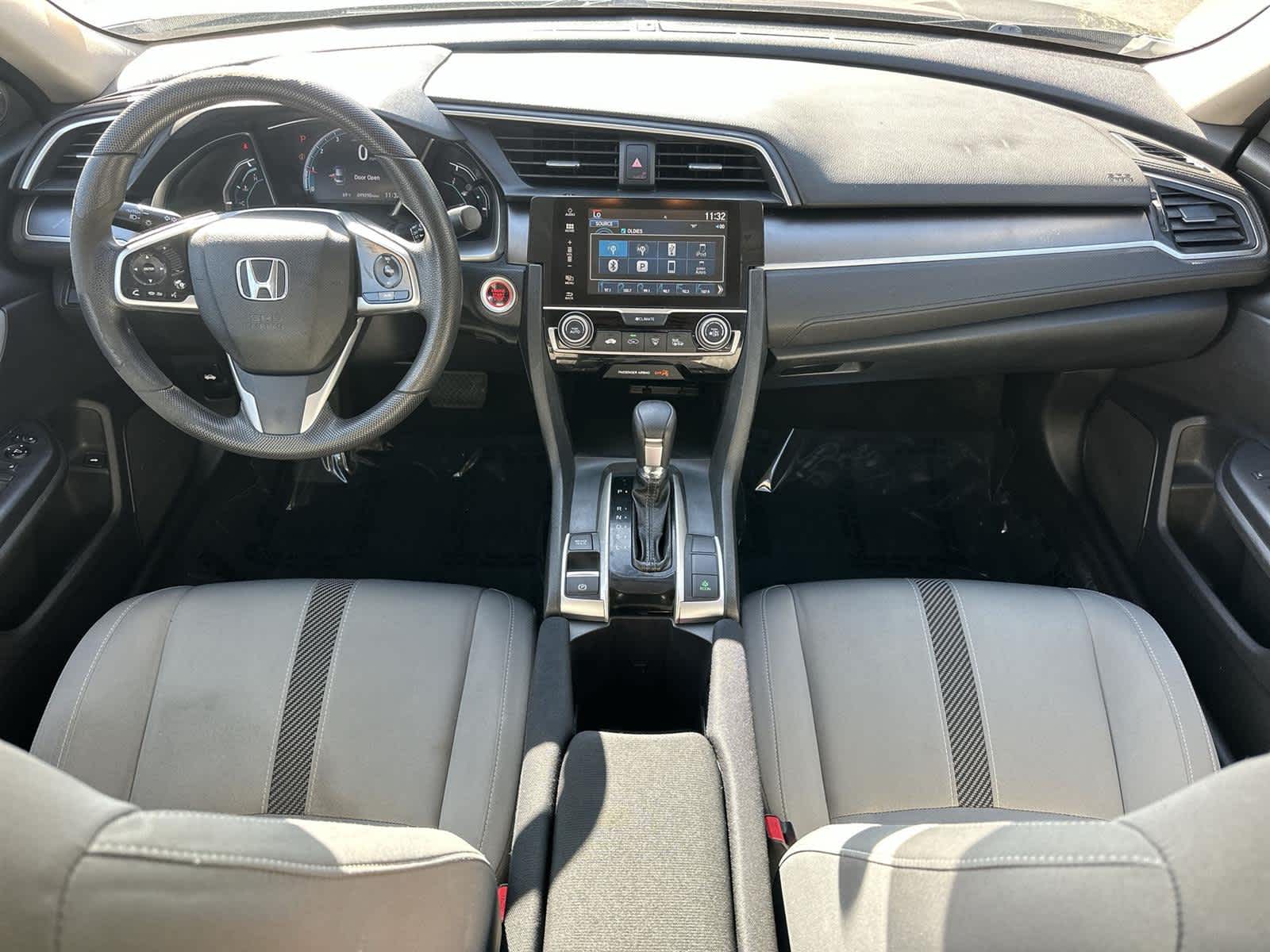 Thumbnail: 2016 Honda Civic - 10