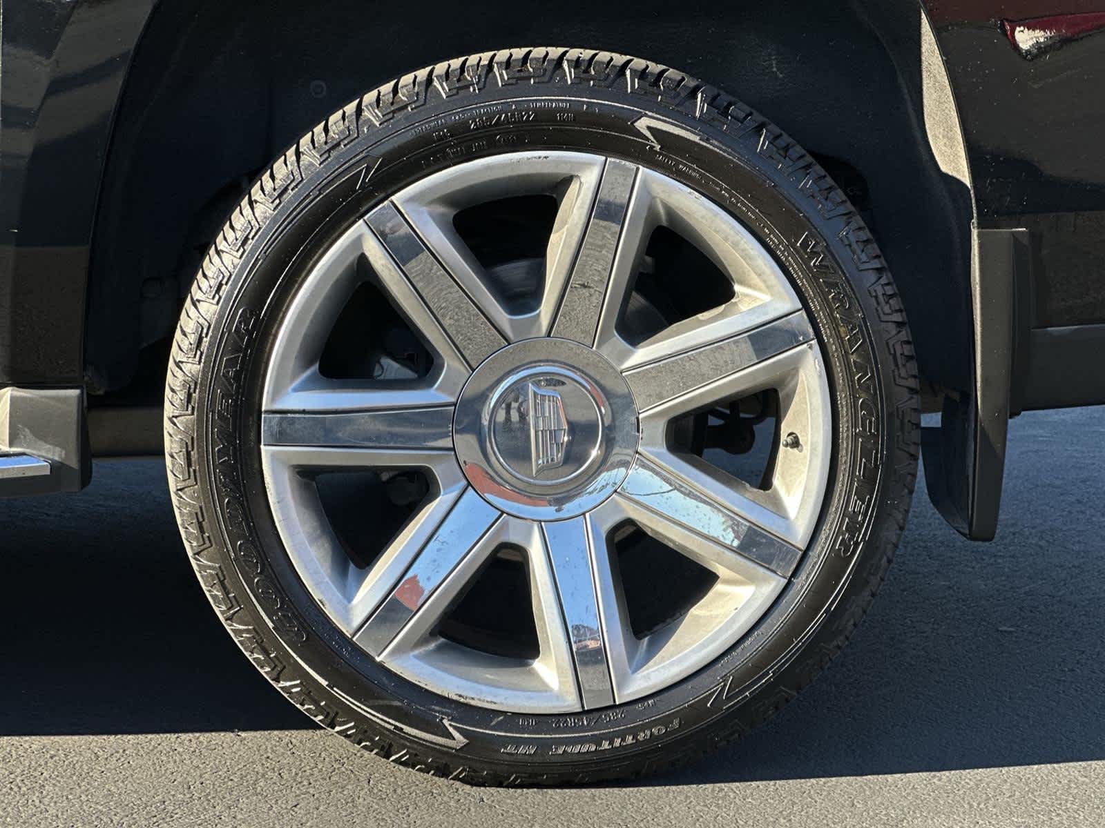 Thumbnail: 2016 Cadillac Escalade - 8