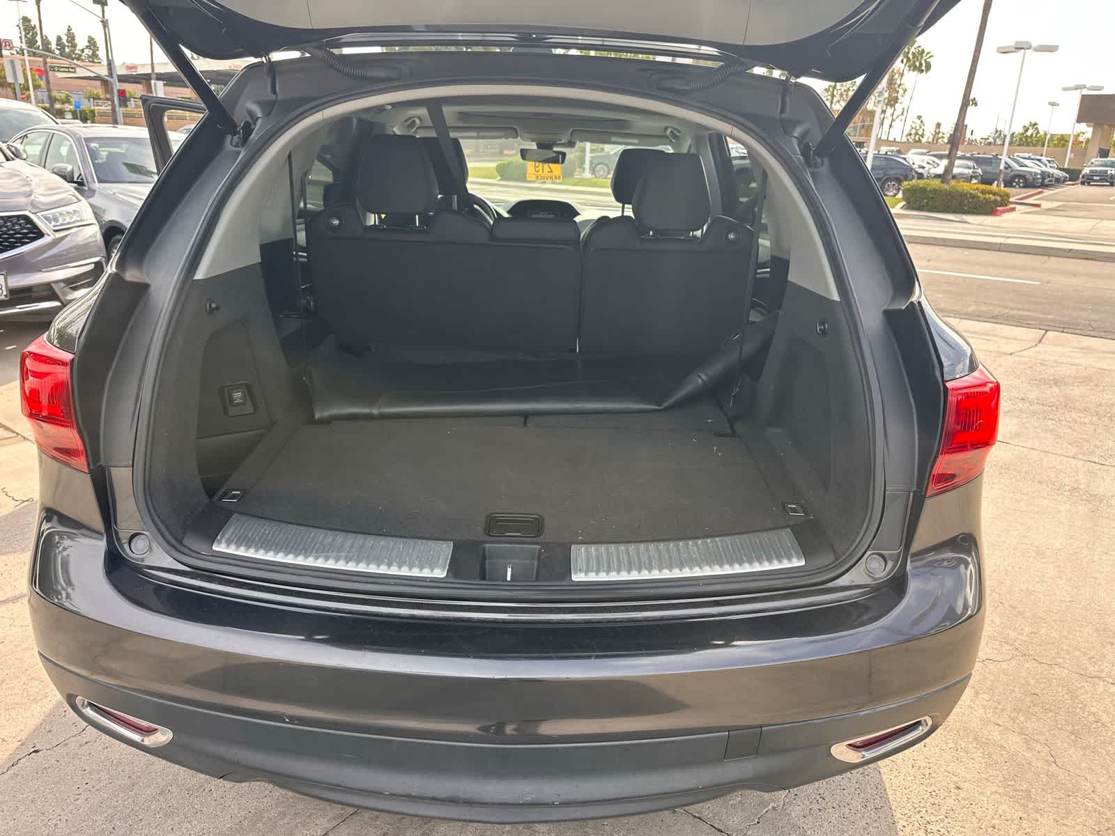 Thumbnail: 2016 Acura MDX - 10