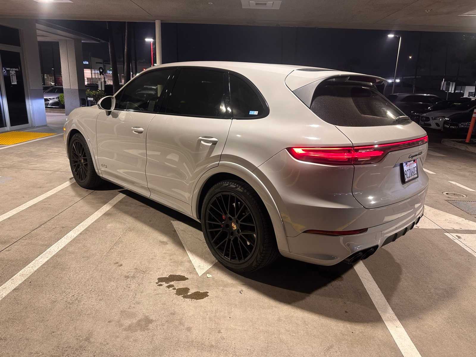 Thumbnail: 2021 Porsche Cayenne - 3