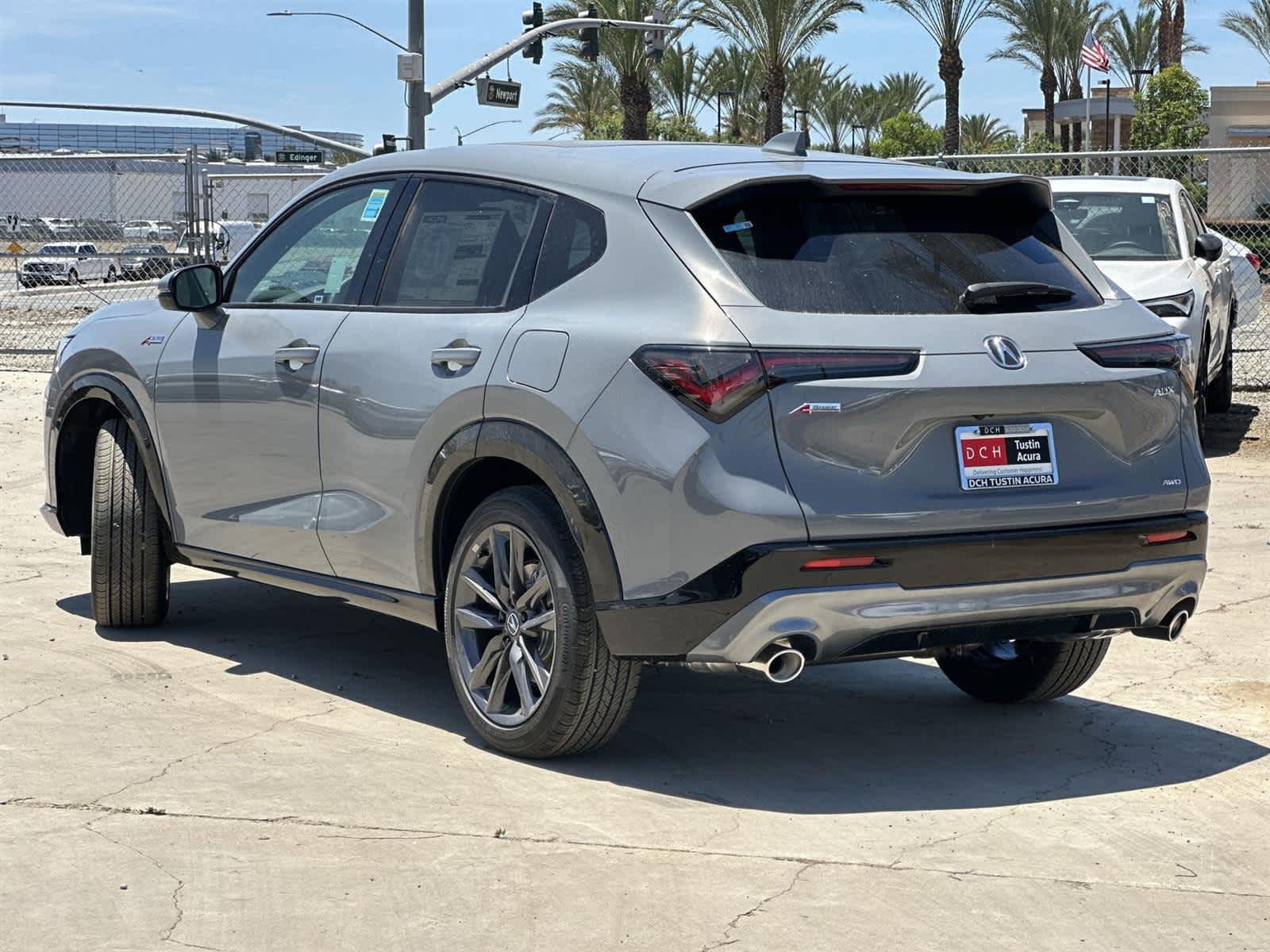 Thumbnail: 2025 Acura ADX - 4