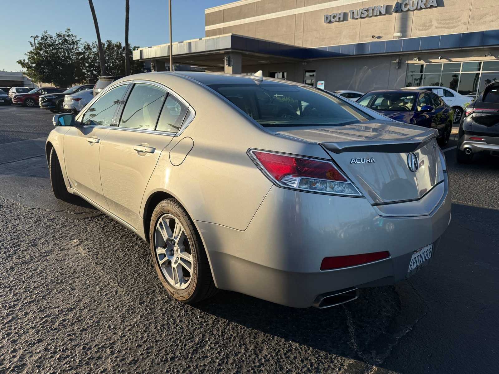 Thumbnail: 2011 Acura TL - 3