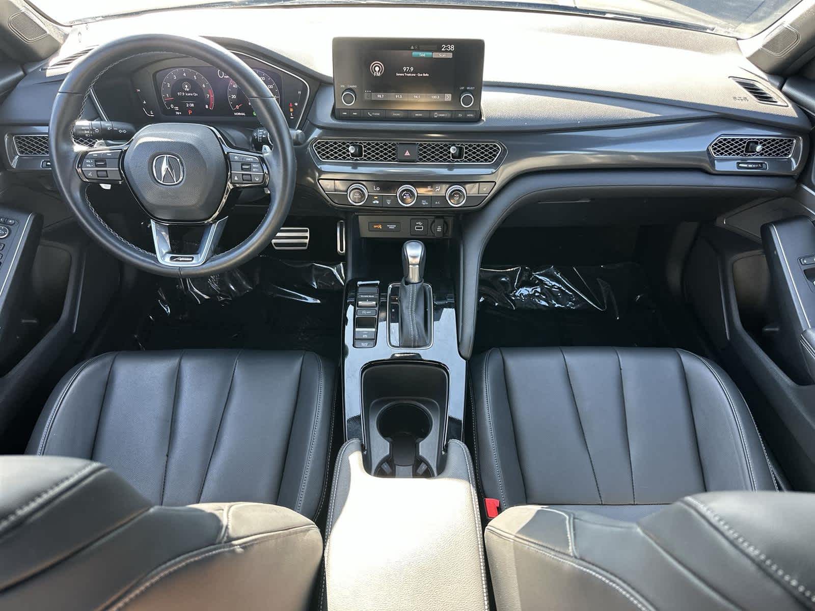 Thumbnail: 2023 Acura Integra - 10