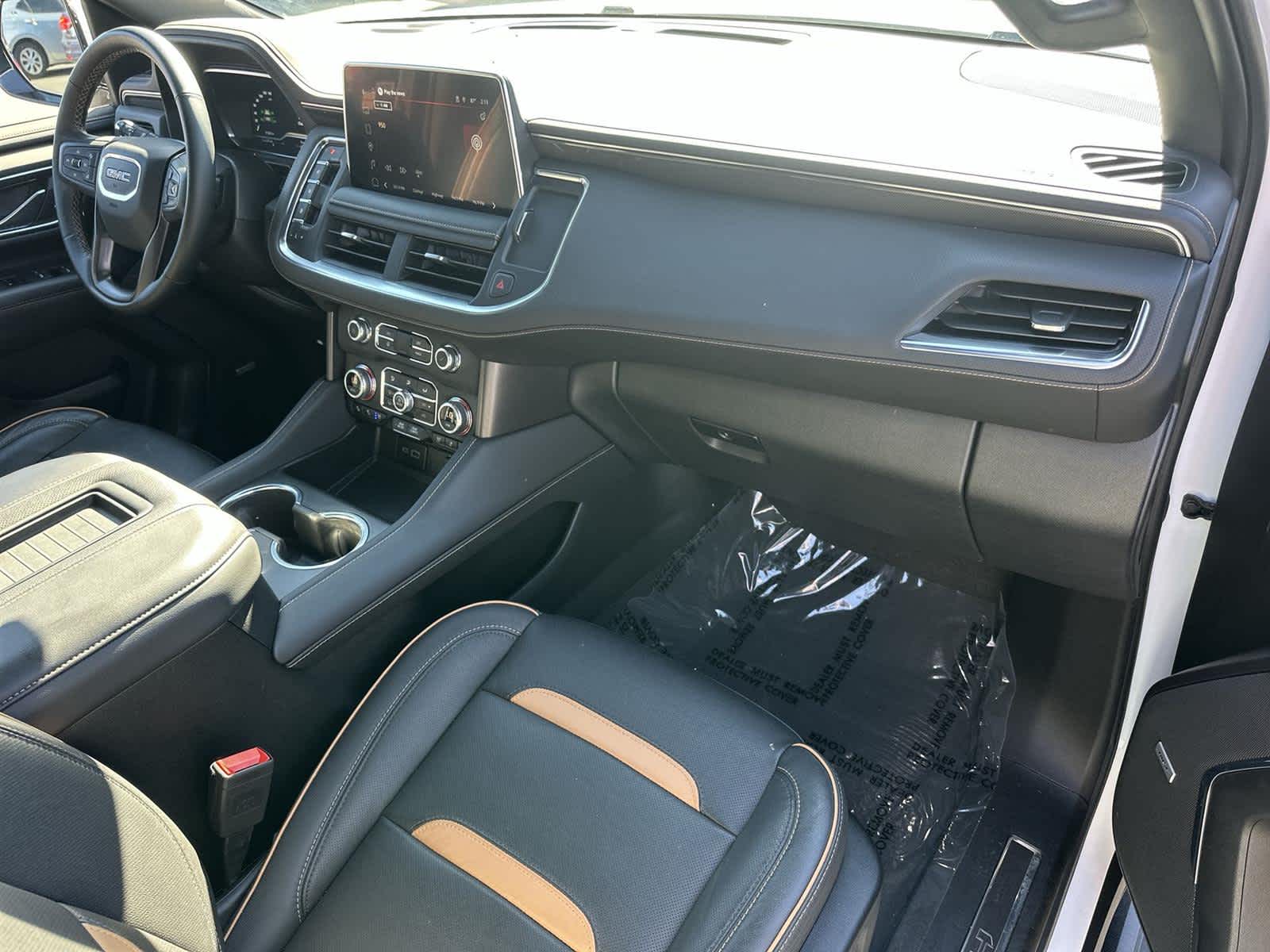 Thumbnail: 2023 GMC Yukon - 12