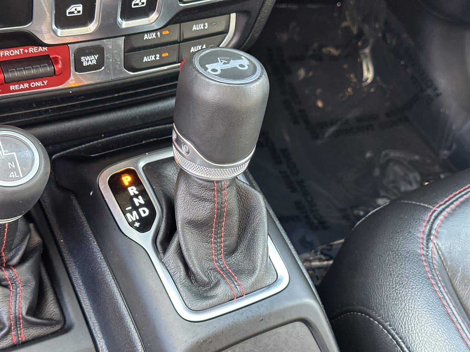 Thumbnail: 2019 Jeep Wrangler - 18