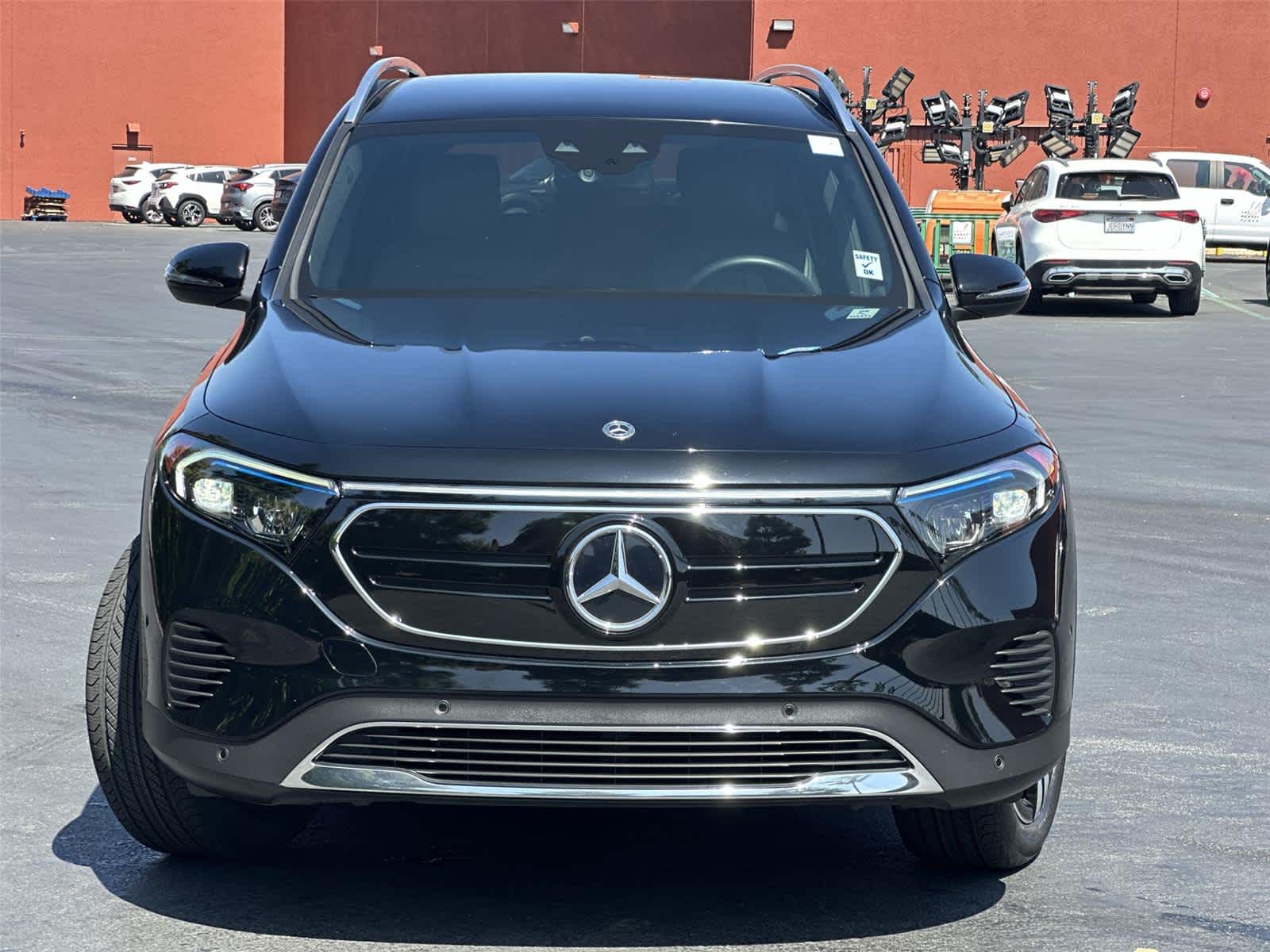 Thumbnail: 2023 Mercedes-Benz EQB - 6