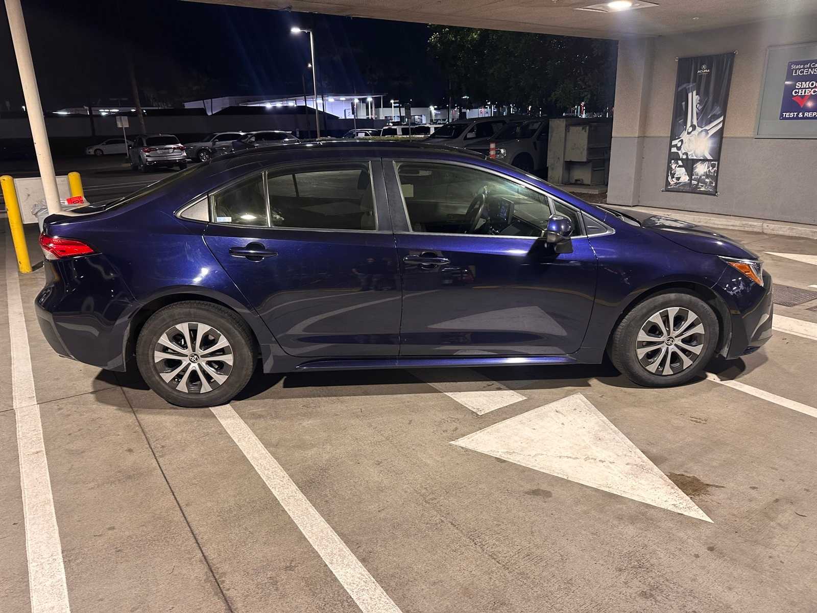 Thumbnail: 2022 Toyota Corolla - 6