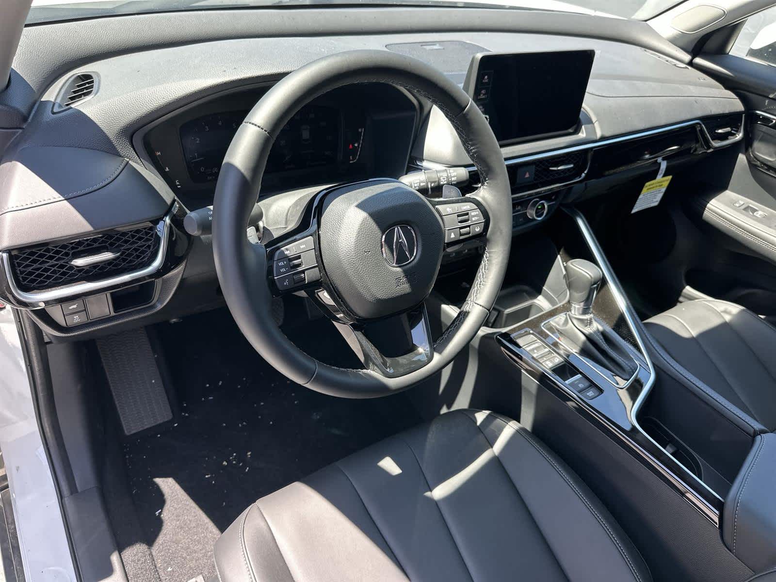 Thumbnail: 2025 Acura ADX - 2