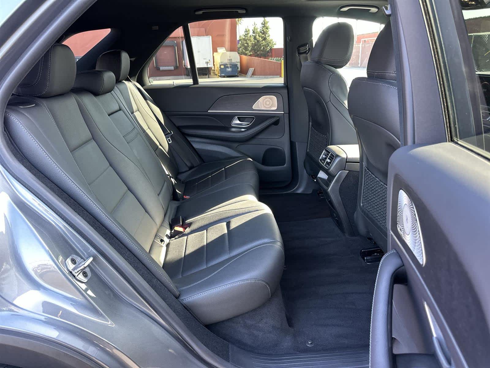 Thumbnail: 2023 Mercedes-Benz GLE - 13