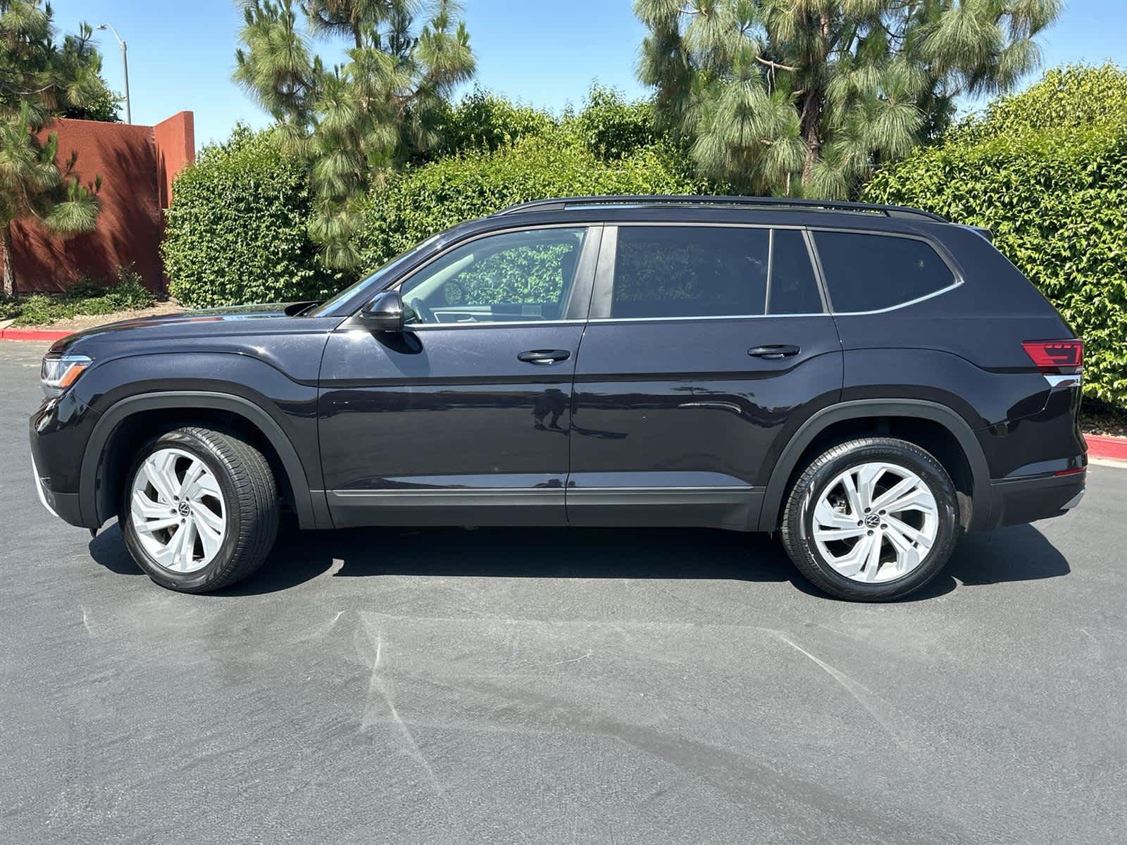 Thumbnail: 2021 Volkswagen Atlas - 3