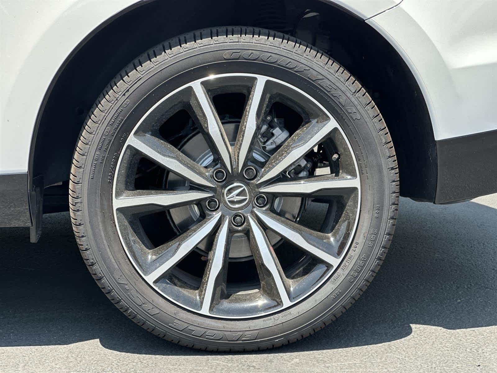 Thumbnail: 2025 Acura RDX - 8