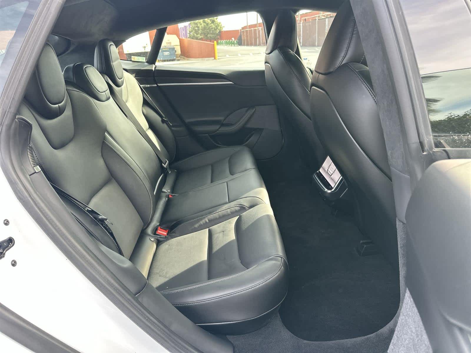 Thumbnail: 2023 Tesla Model S - 13