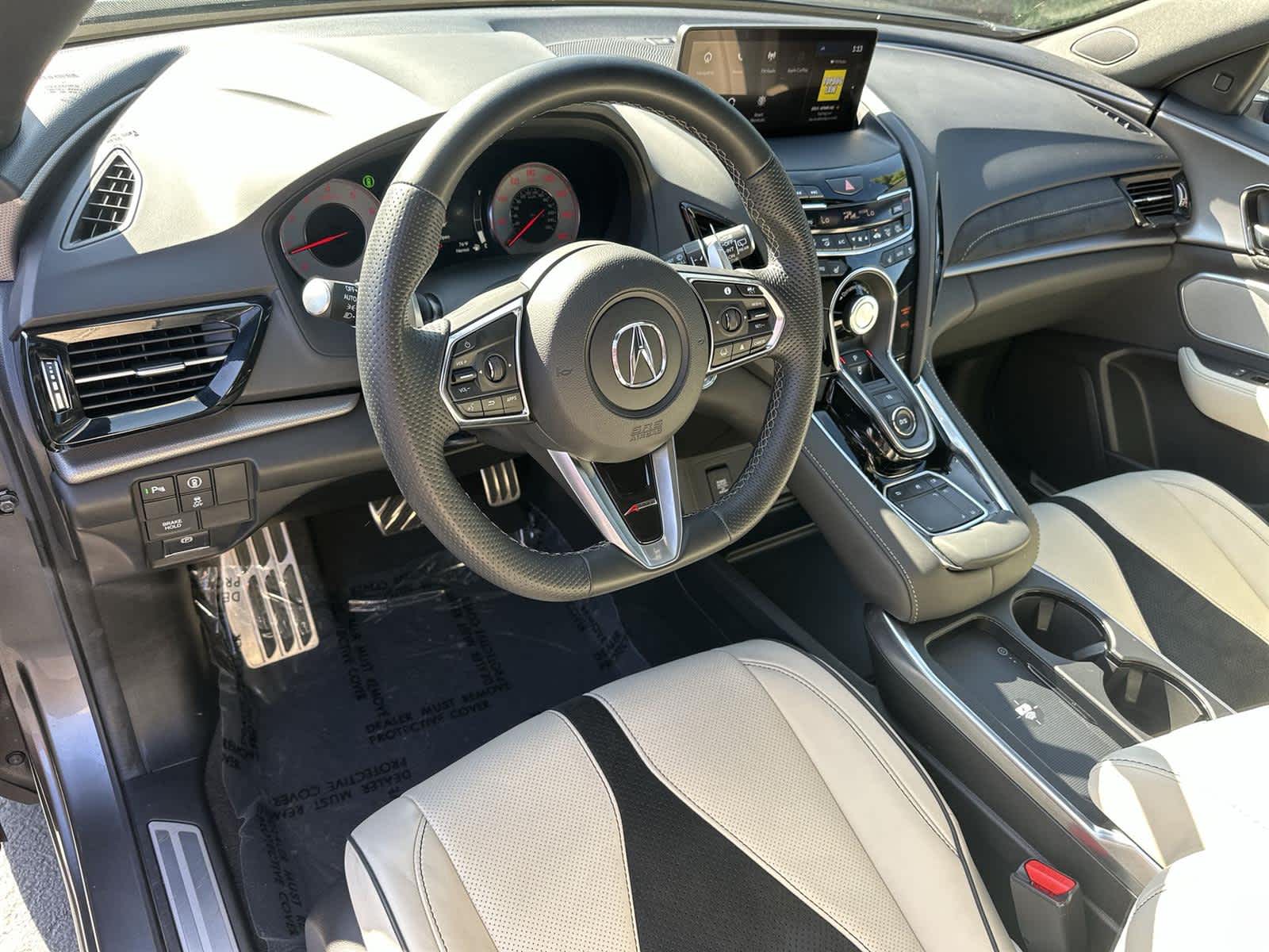 Thumbnail: 2025 Acura RDX - 2