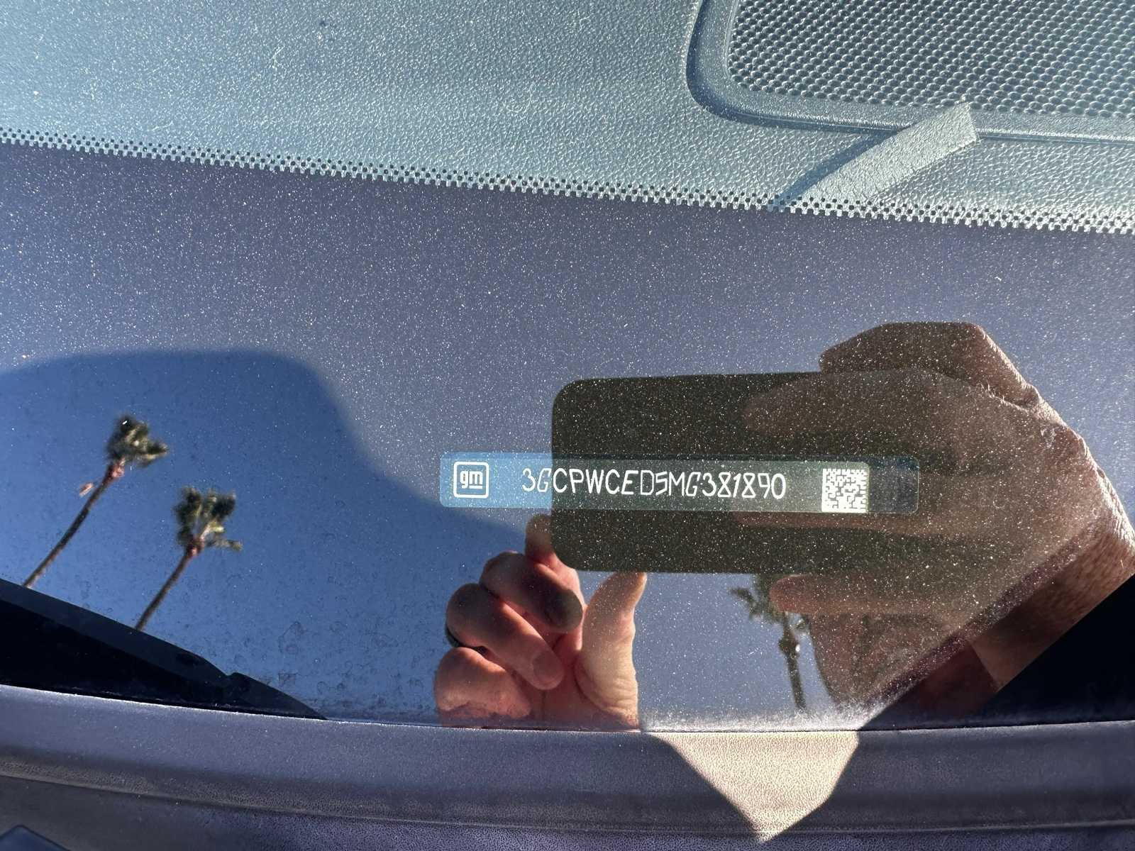 Thumbnail: 2021 Chevrolet Silverado 1500 - 14