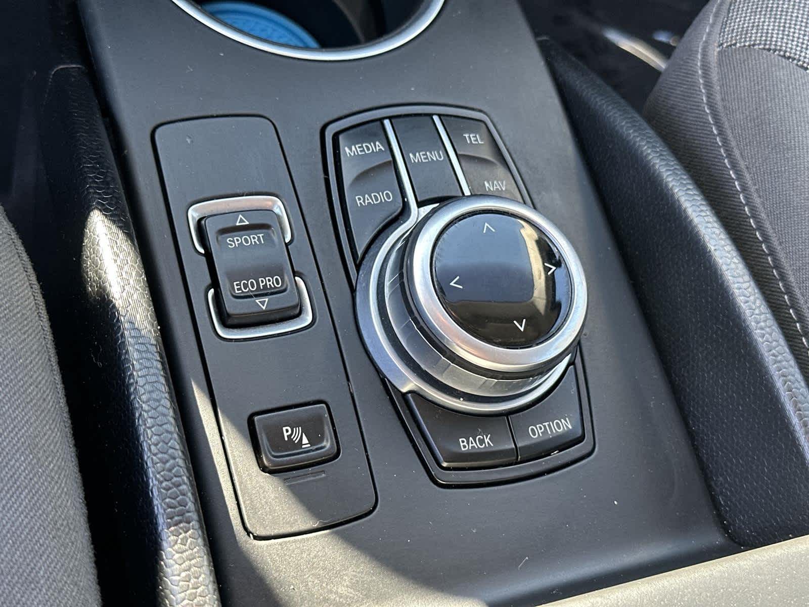 Thumbnail: 2018 BMW i3 - 28