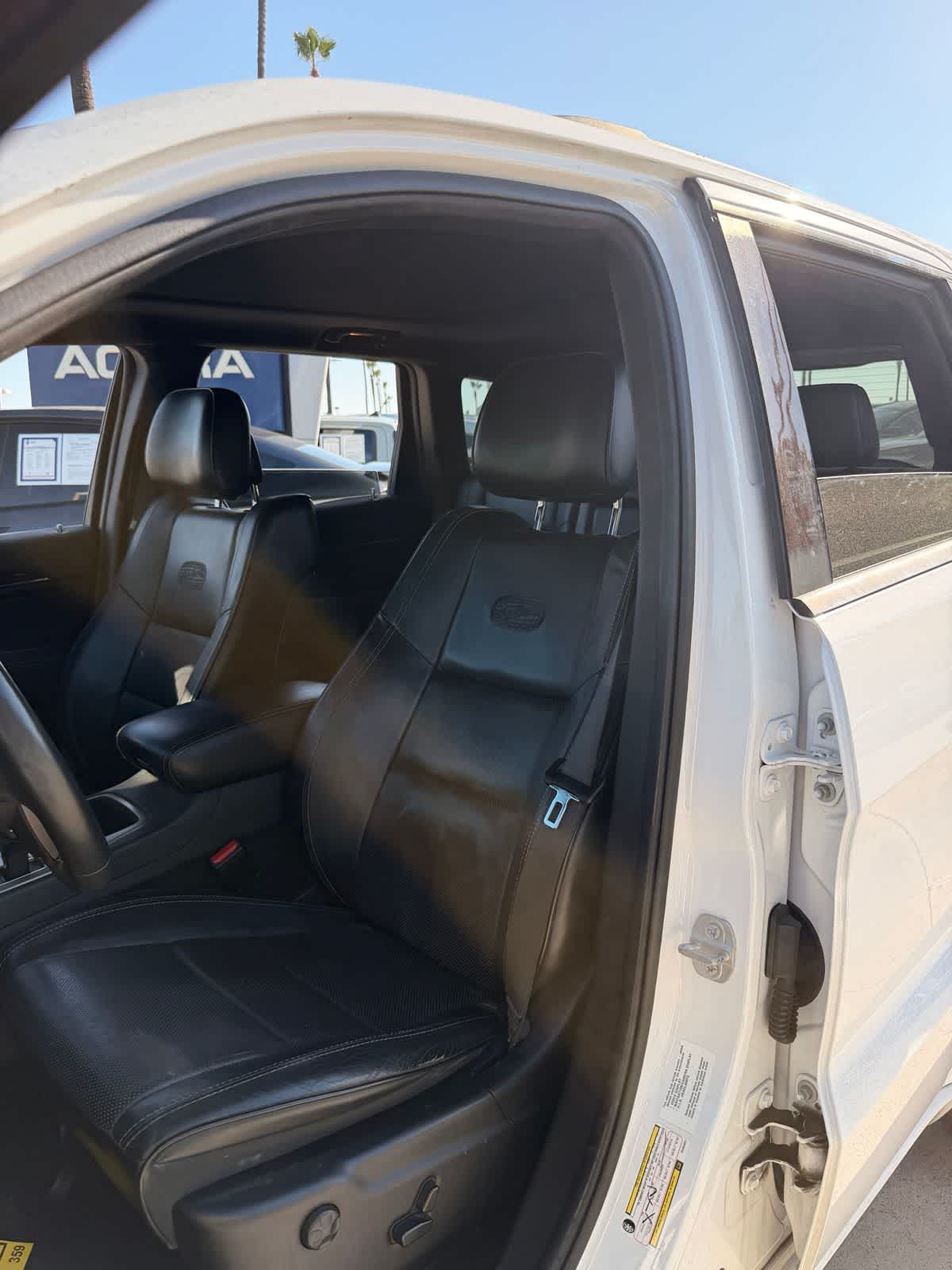 Thumbnail: 2014 Jeep Grand Cherokee - 9