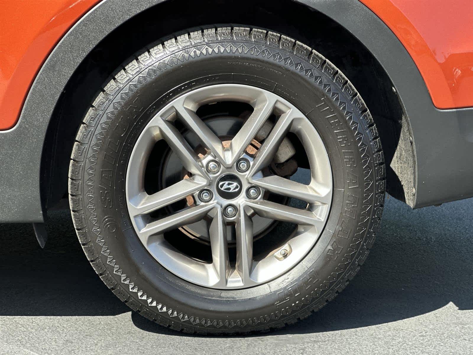 Thumbnail: 2017 Hyundai Santa Fe - 8