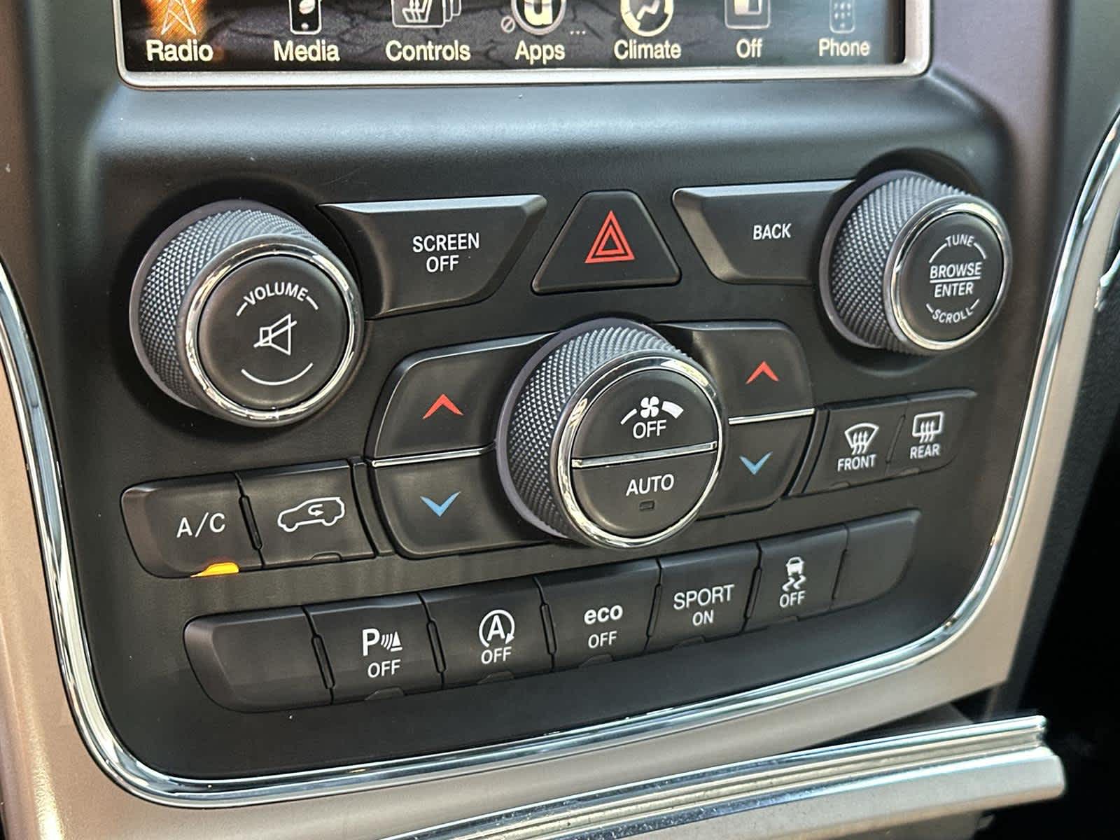 Thumbnail: 2017 Jeep Grand Cherokee - 27