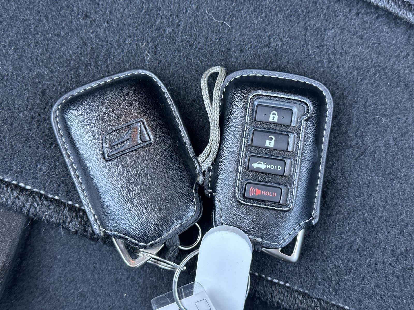 Thumbnail: 2021 Lexus IS - 21