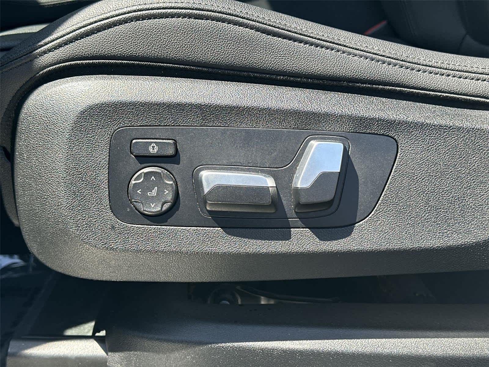 Thumbnail: 2019 BMW X5 - 24
