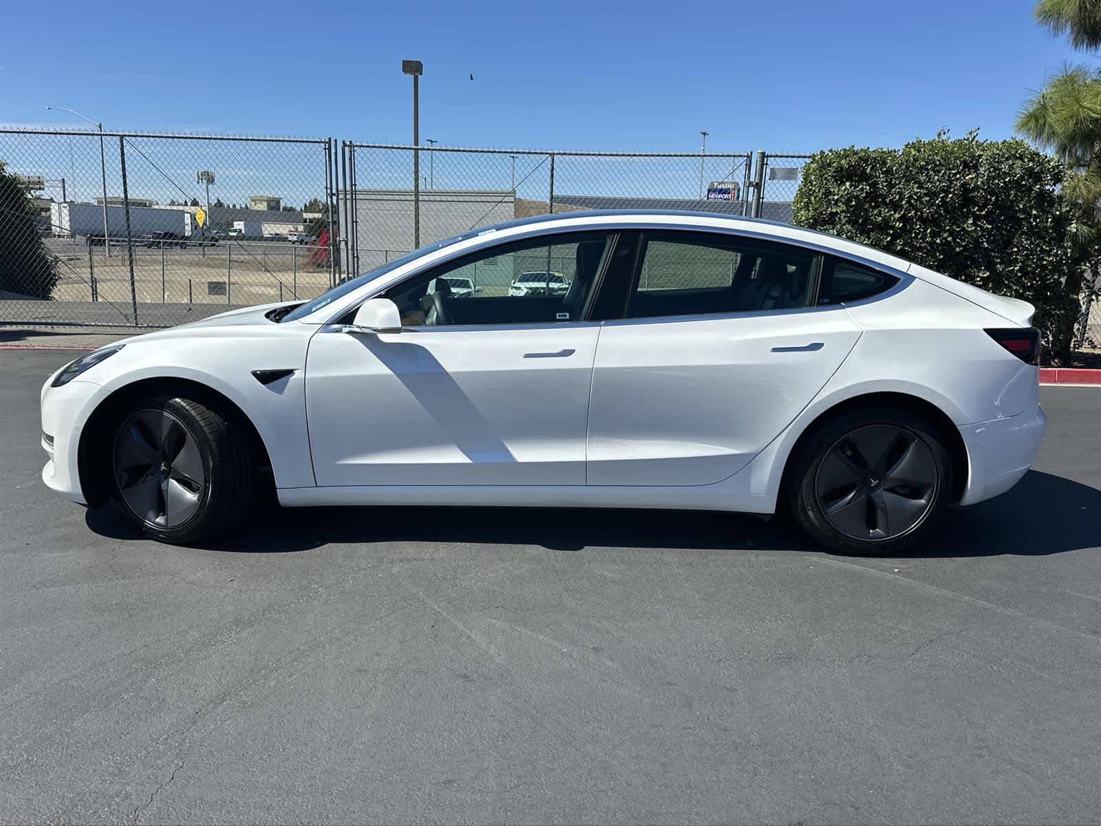 Thumbnail: 2020 Tesla Model 3 - 3