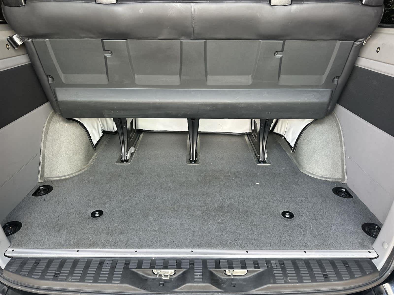 Thumbnail: 2016 Mercedes-Benz Sprinter - 17