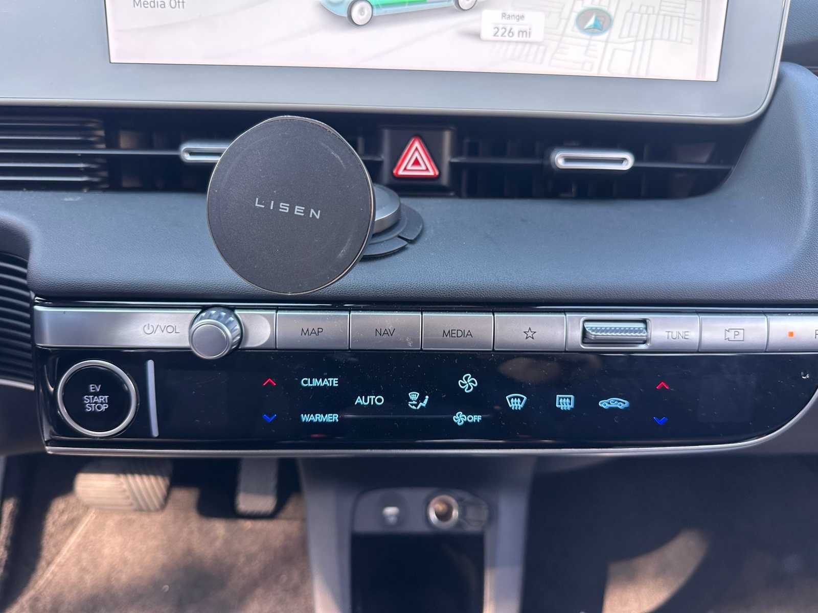 Thumbnail: 2024 Hyundai Ioniq 5 - 15