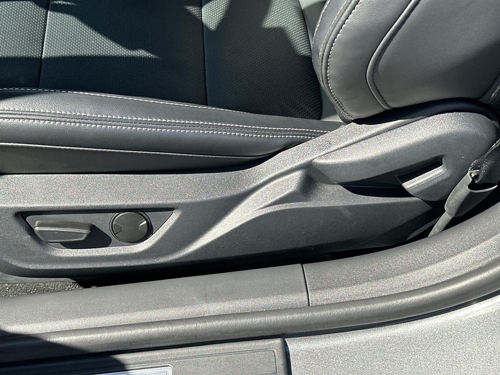 Thumbnail: 2025 Ford Mustang - 21