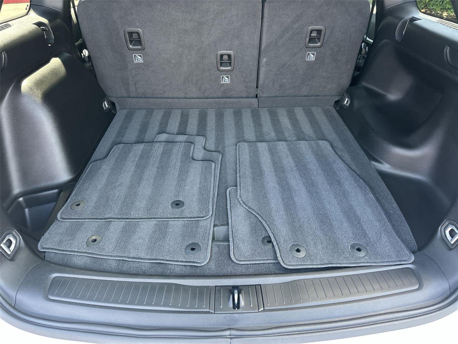 Thumbnail: 2026 Jeep Grand Cherokee - 20