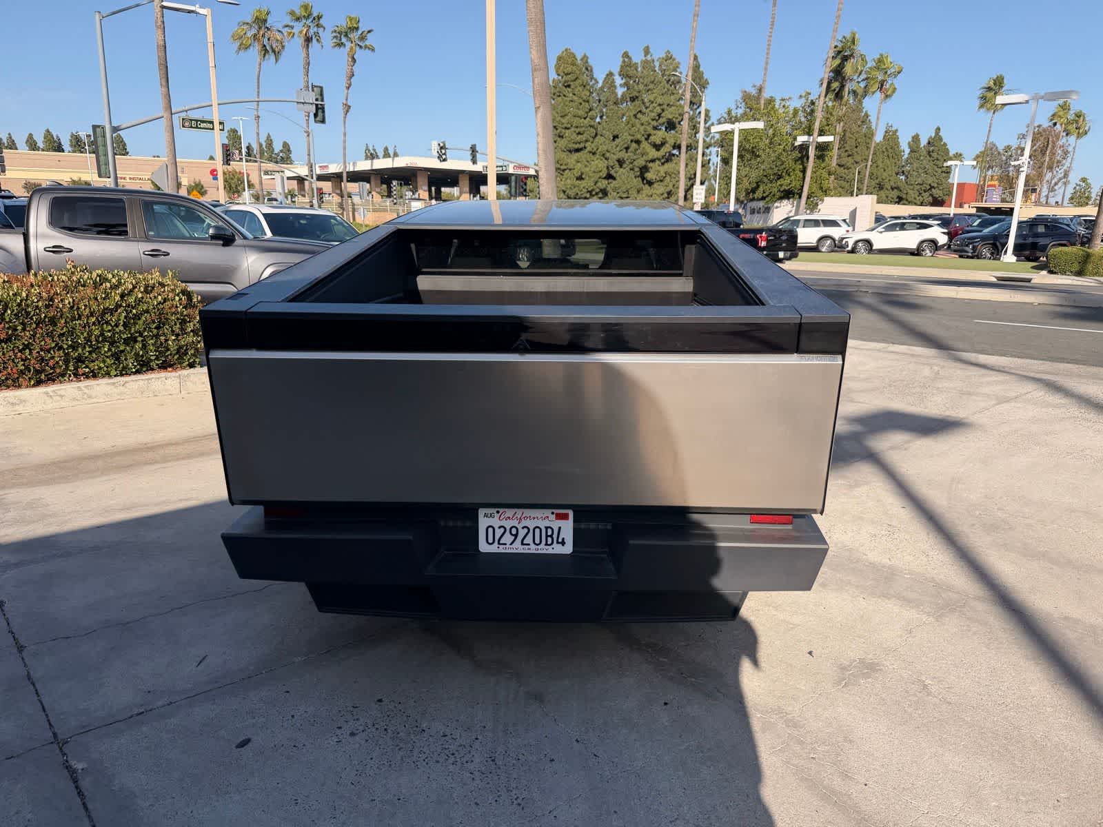 Thumbnail: 2024 Tesla Cybertruck - 4
