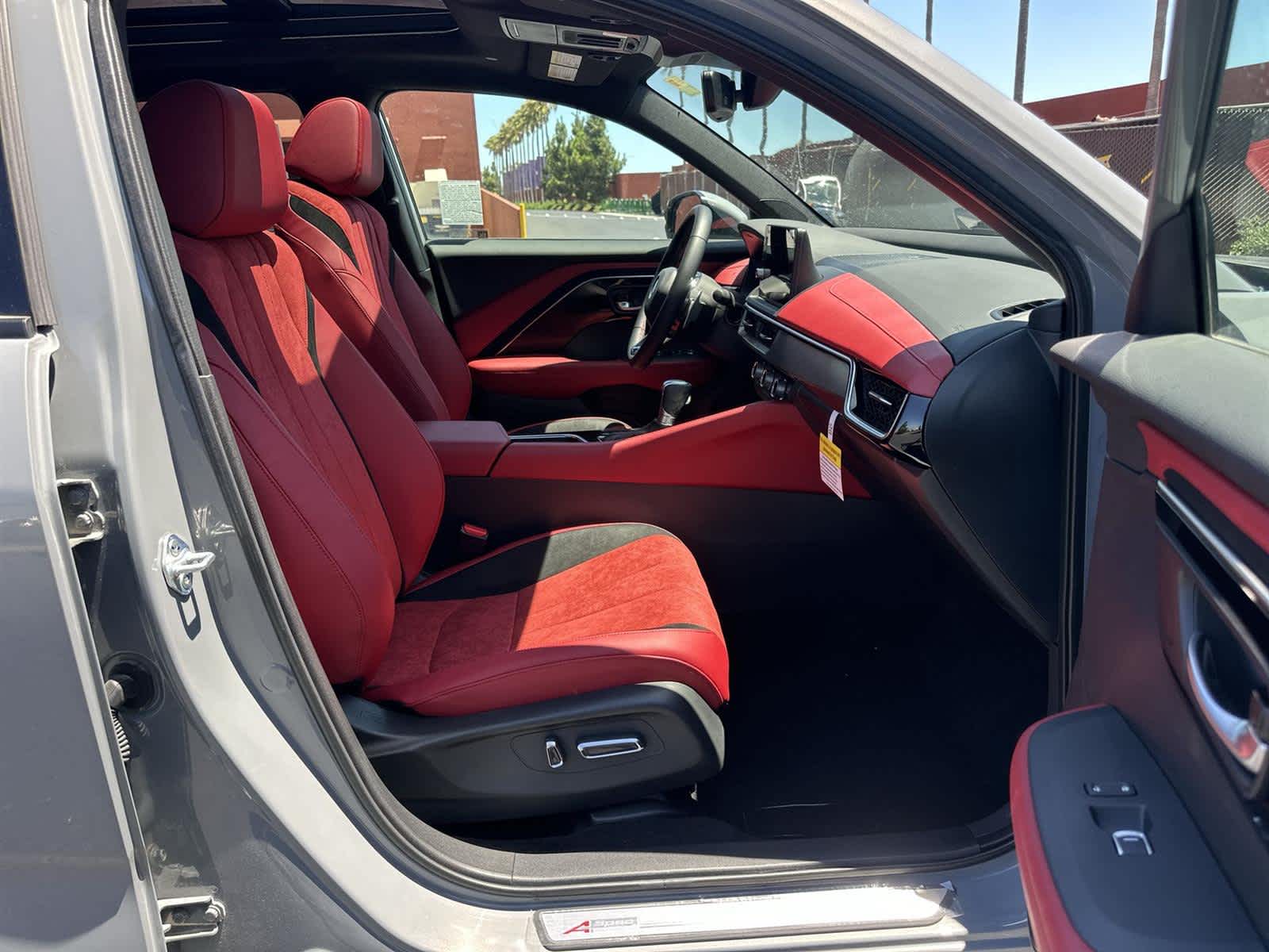 Thumbnail: 2025 Acura ADX - 14