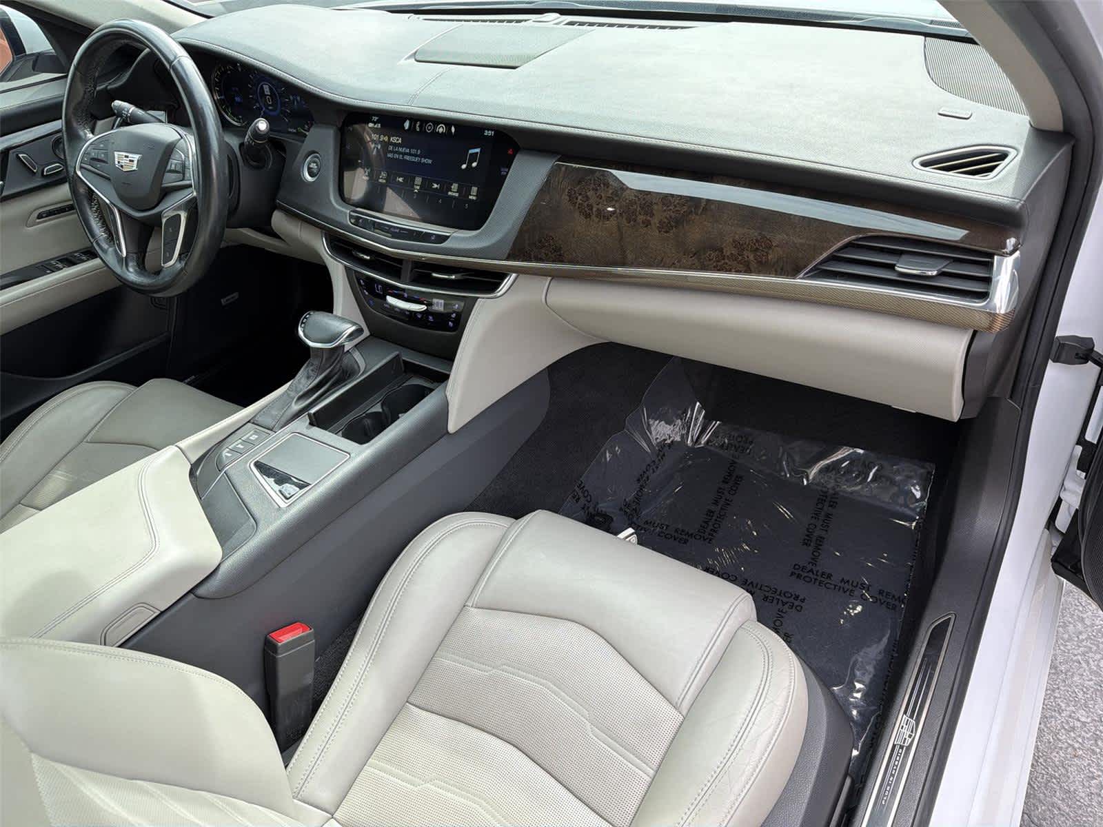Thumbnail: 2018 Cadillac CT6 - 13