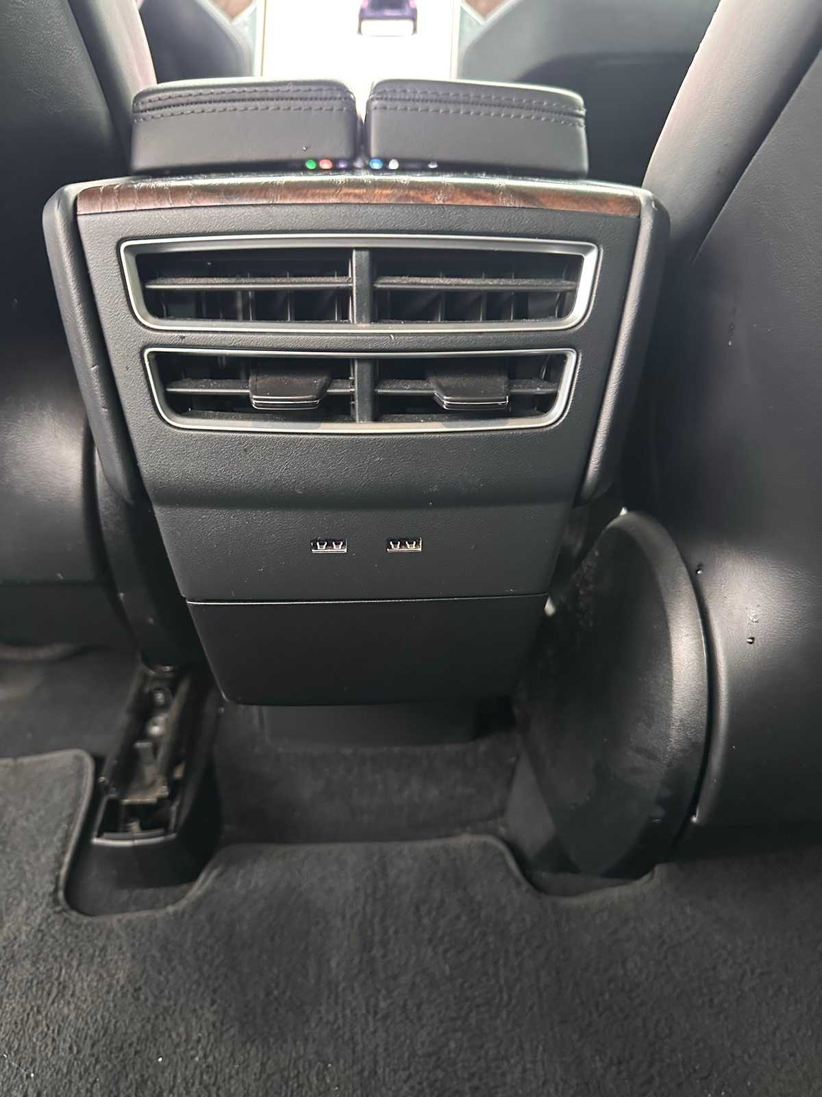 Thumbnail: 2018 Tesla Model X - 23