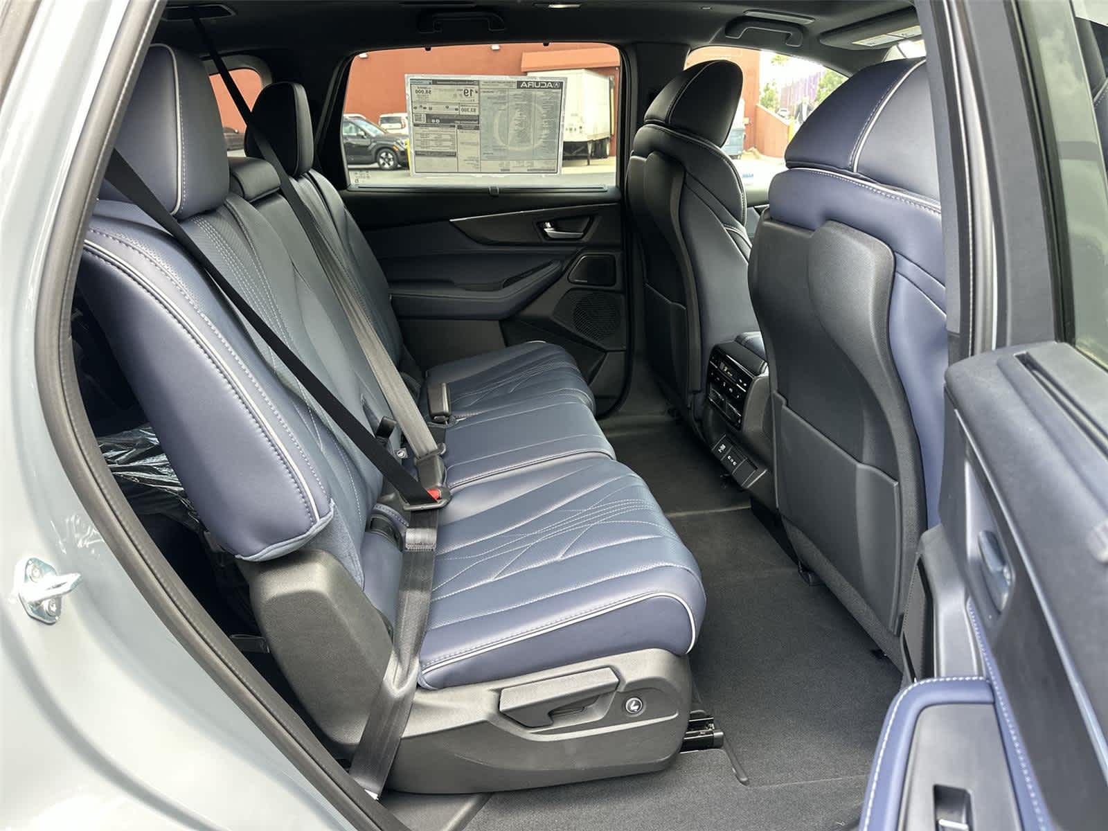 Thumbnail: 2026 Acura MDX - 13