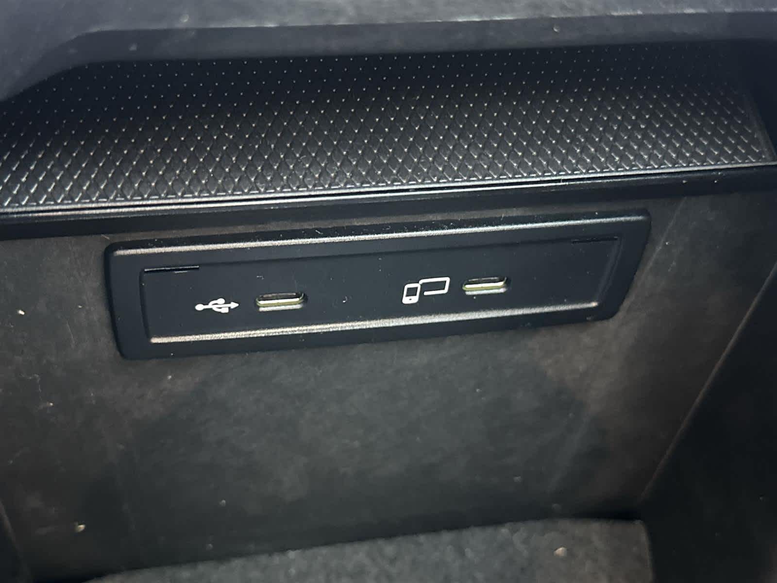 Thumbnail: 2021 Mercedes-Benz GLC - 30