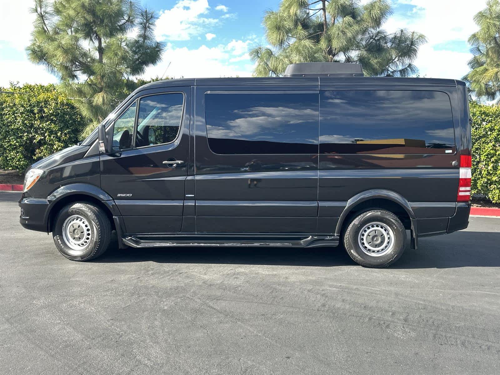 Thumbnail: 2016 Mercedes-Benz Sprinter - 3