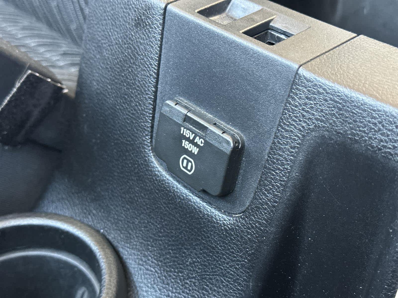 Thumbnail: 2012 Jeep Wrangler - 27