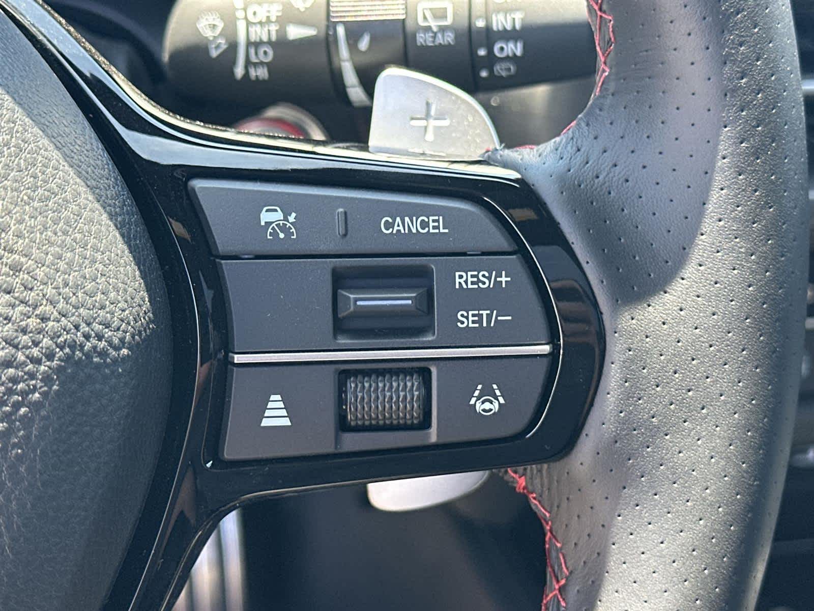 Thumbnail: 2025 Acura ADX - 21