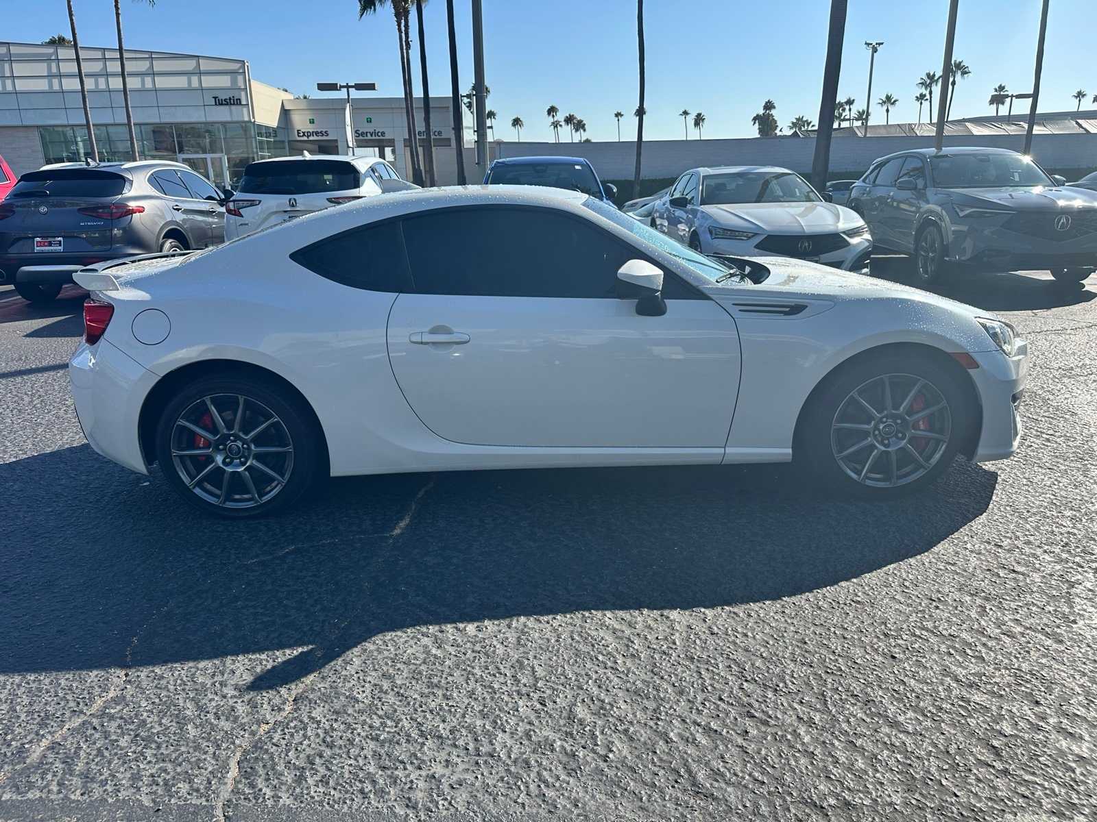 Thumbnail: 2017 Subaru BRZ - 6