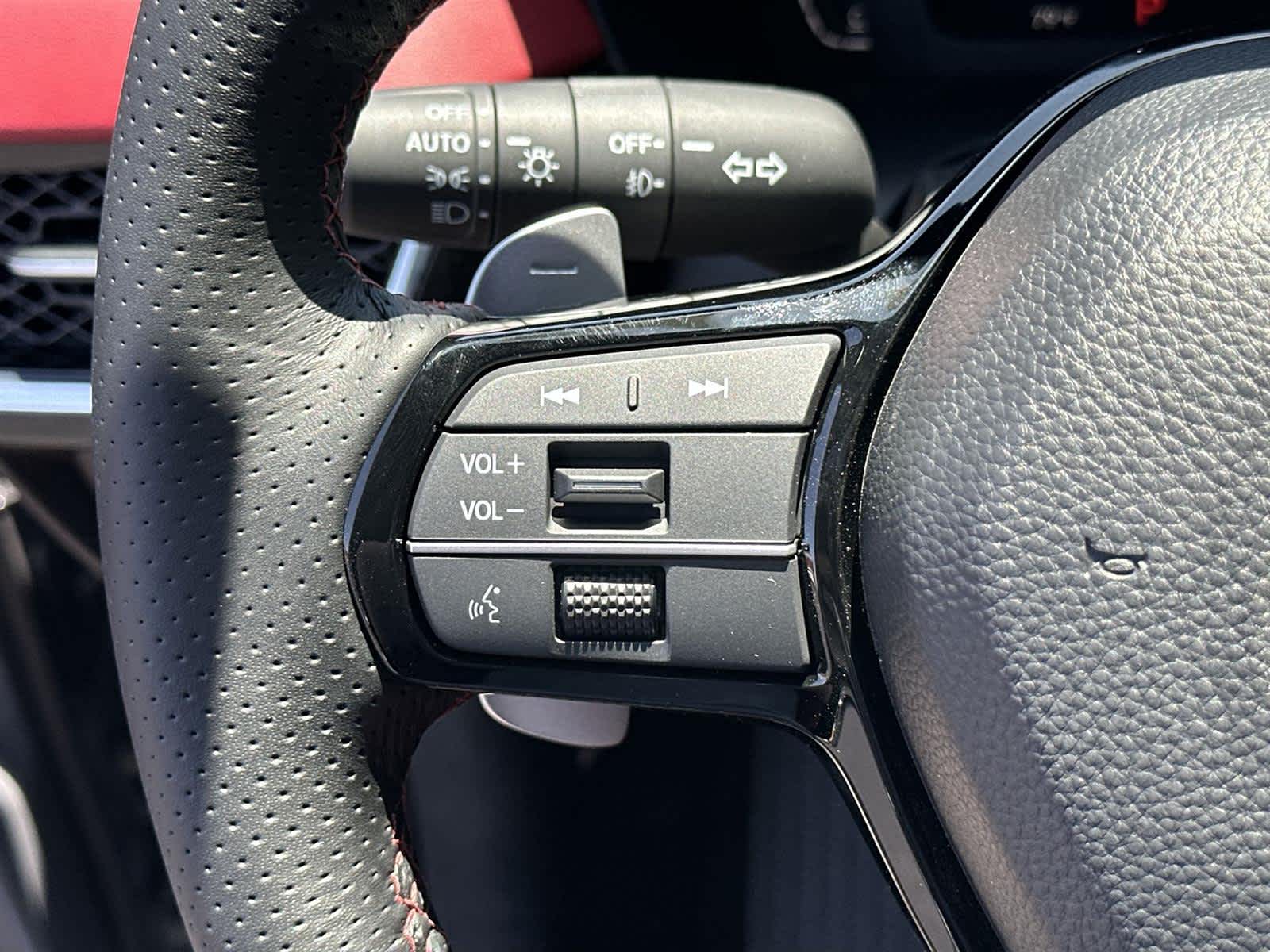 Thumbnail: 2025 Acura ADX - 23