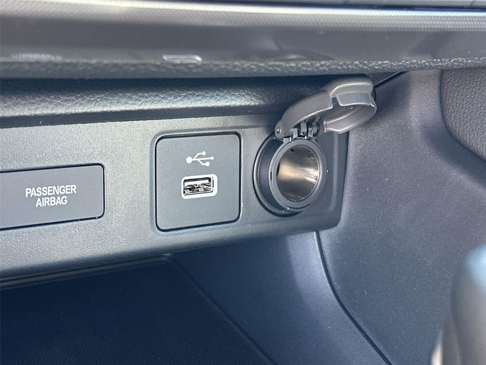 Thumbnail: 2026 Acura Integra - 25