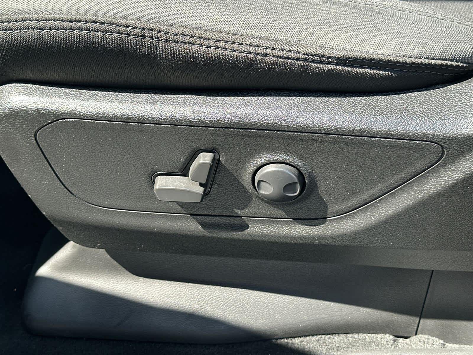 Thumbnail: 2022 RAM 1500 - 23