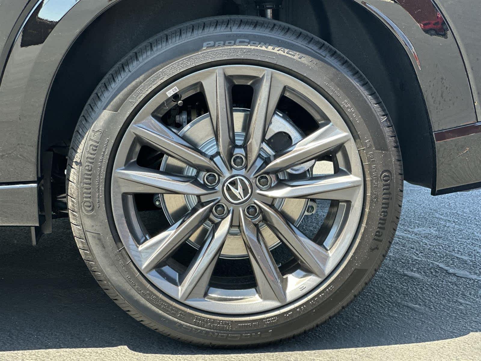 Thumbnail: 2025 Acura ADX - 8