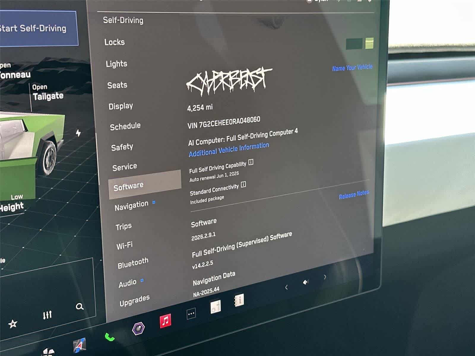 Thumbnail: 2024 Tesla Cybertruck - 33